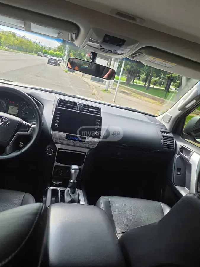 Toyota Land Cruiser Prado, миниатюра 12