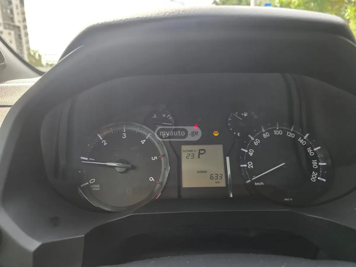 Toyota Land Cruiser Prado, миниатюра 13