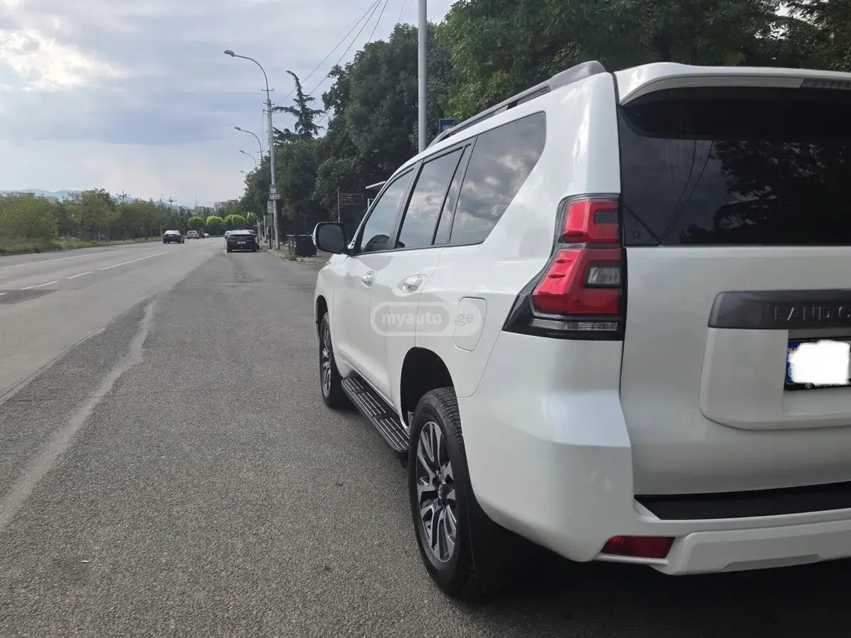 Toyota Land Cruiser Prado, миниатюра 2
