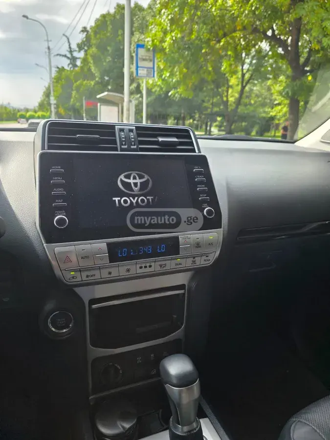 Toyota Land Cruiser Prado, миниатюра 6