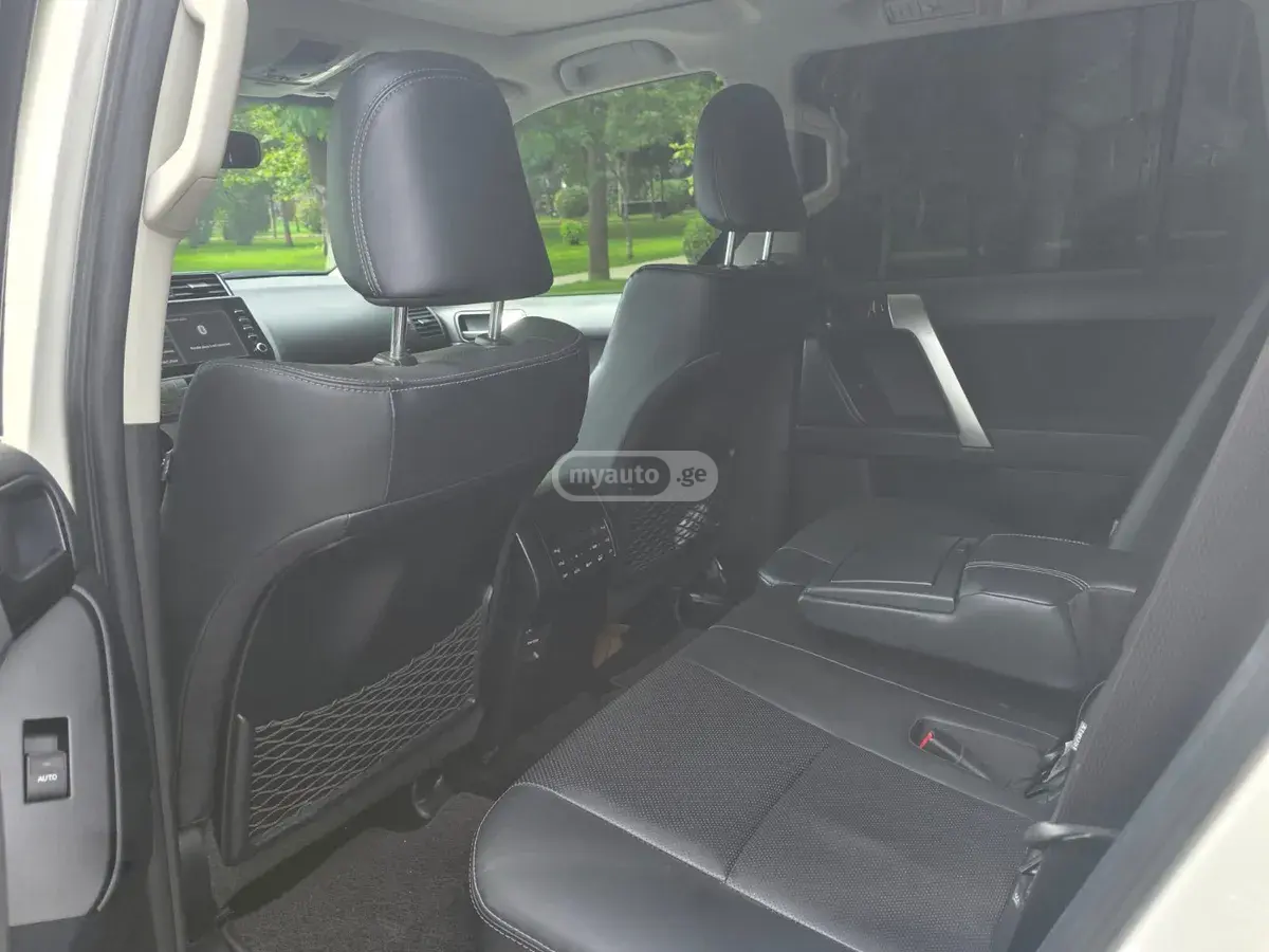 Toyota Land Cruiser Prado, миниатюра 8