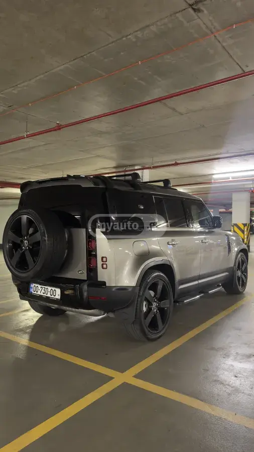 Land Rover Defender 110, миниатюра 4