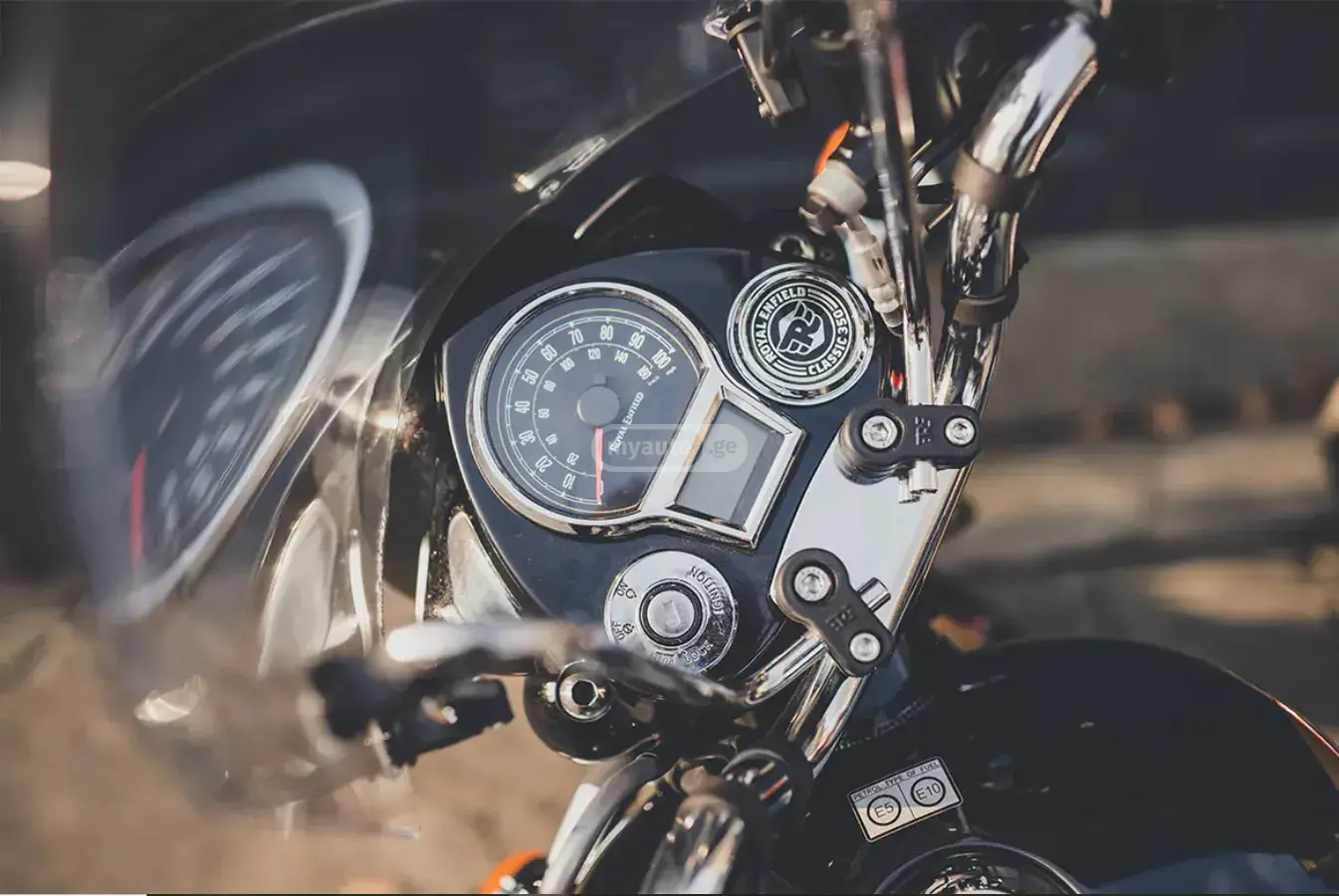 Royal Enfield Classic 350