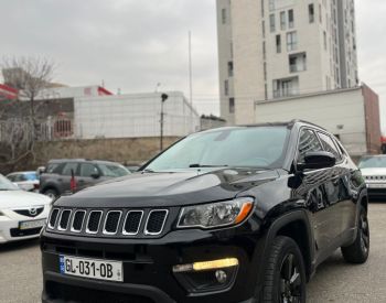 Jeep Compass latitude