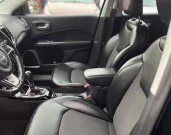 Jeep Compass latitude