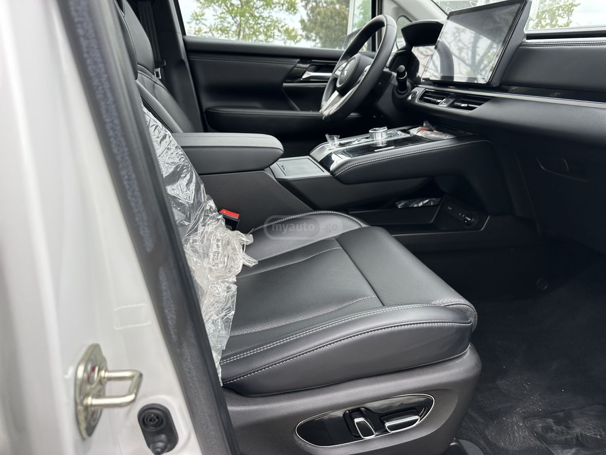 Mitsubishi Airtrek, миниатюра 10