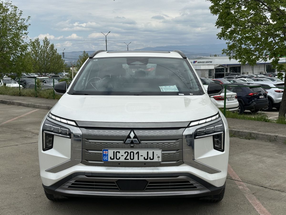 Mitsubishi Airtrek, миниатюра 2