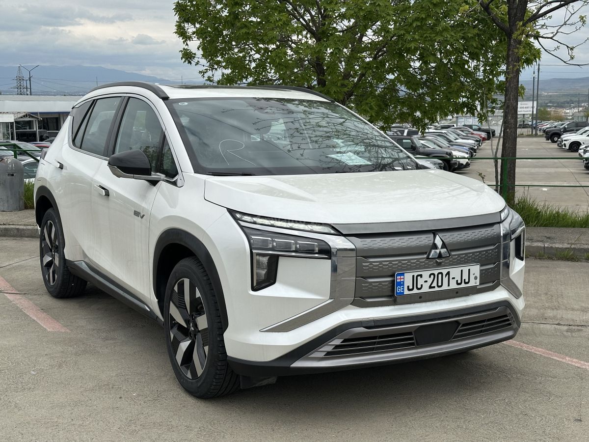 Mitsubishi Airtrek, миниатюра 3