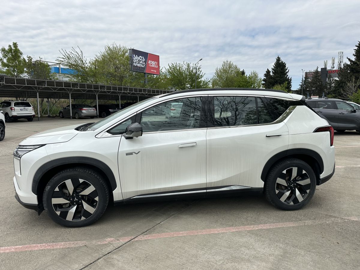 Mitsubishi Airtrek, миниатюра 4