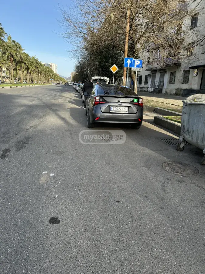 Toyota Prius, миниатюра 7