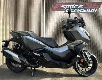 Honda ADV350 