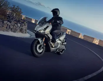 Honda ADV350 