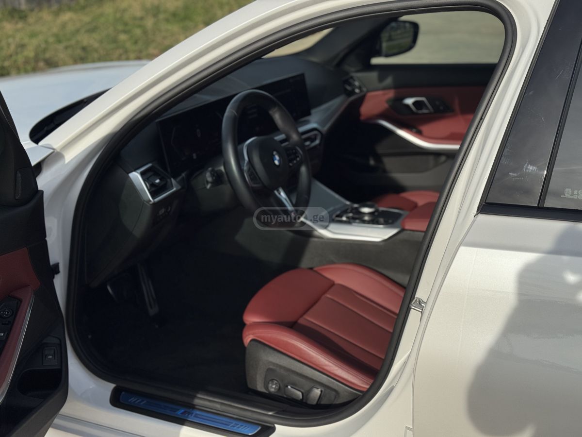 BMW 3 Series 330, миниатюра 12