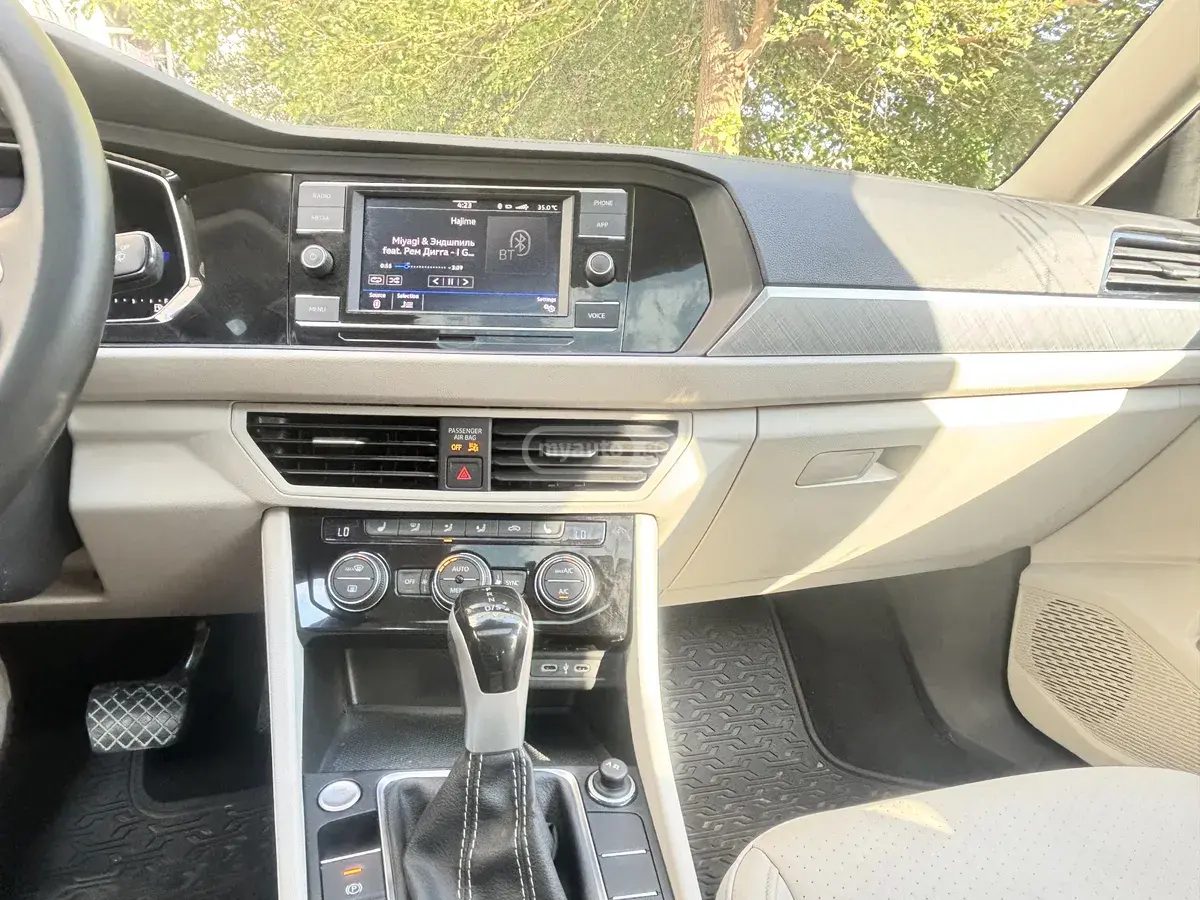 Volkswagen Jetta, миниатюра 6