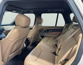 Land Rover Range Rover Dynamic SE