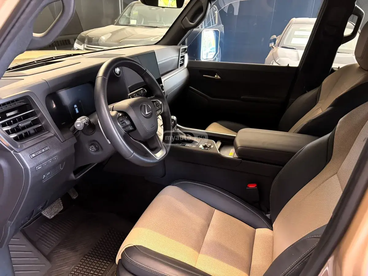 Lexus GX 550