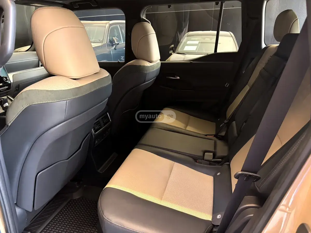 Lexus GX 550