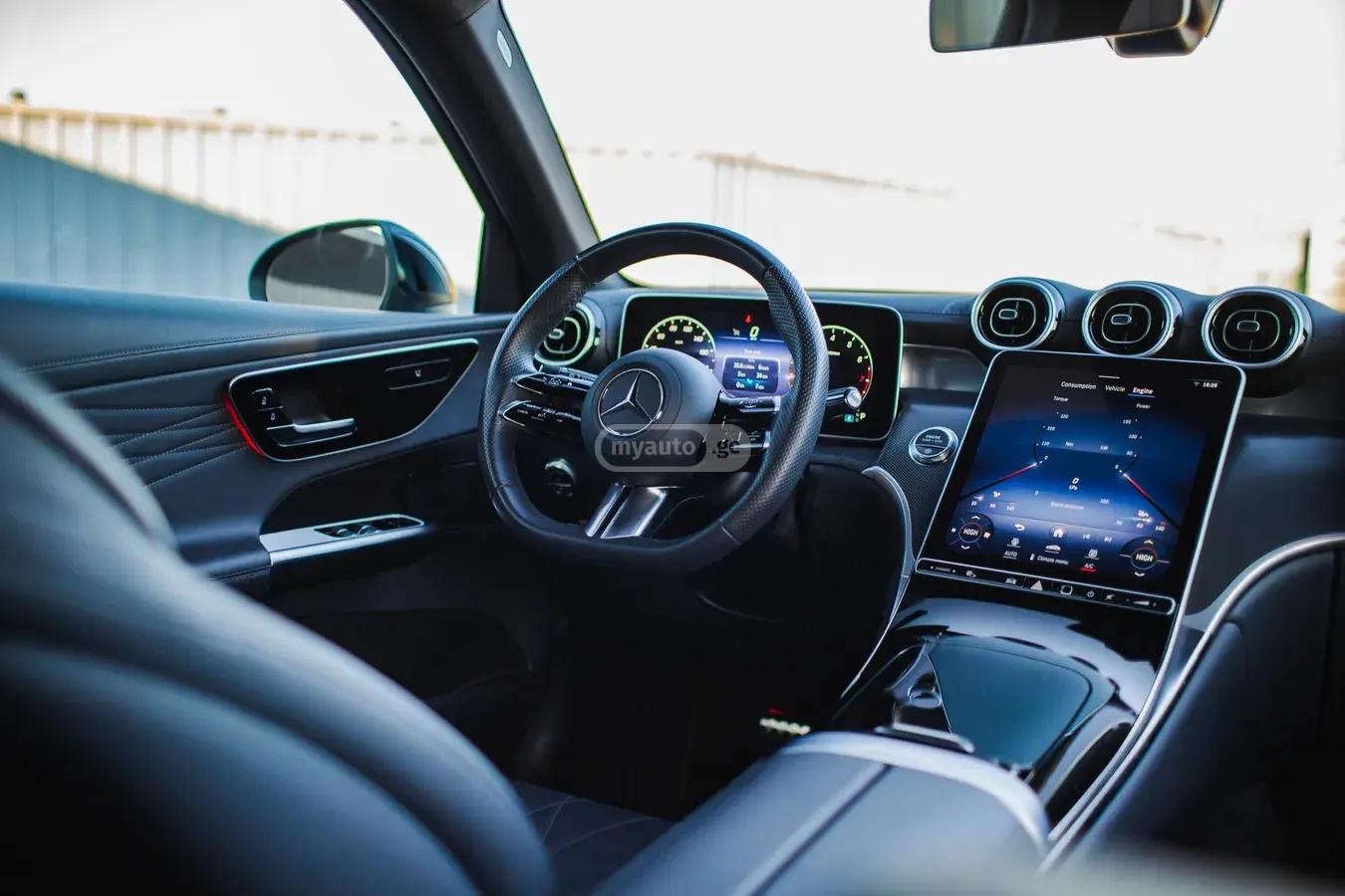 Mercedes-Benz GLC 200, миниатюра 3