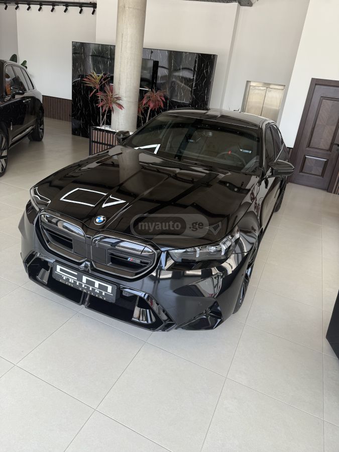 BMW M5