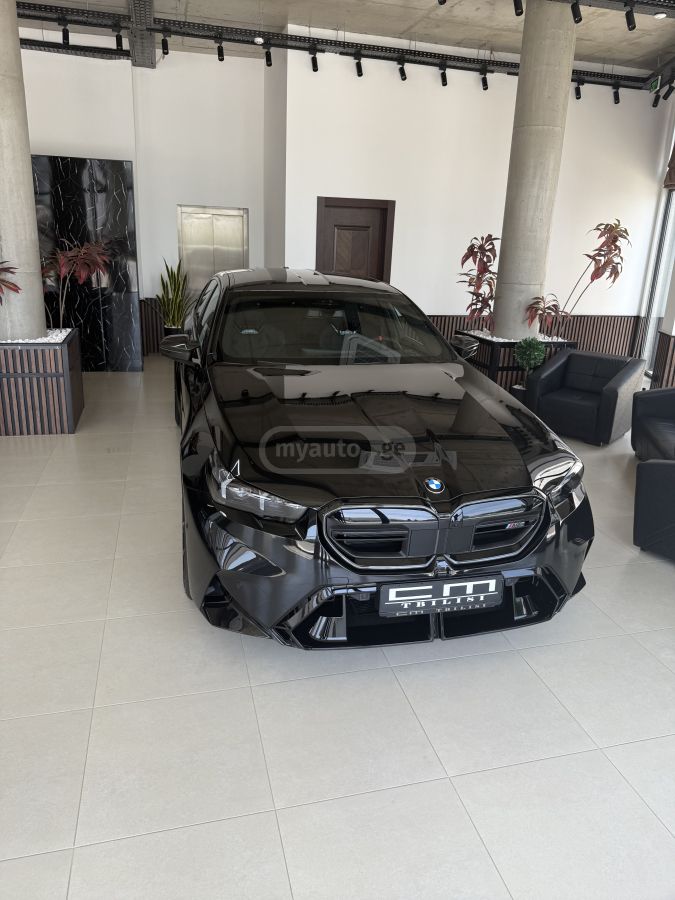 BMW M5