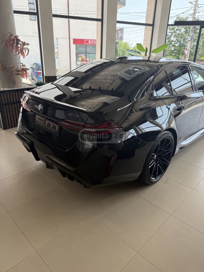 BMW M5