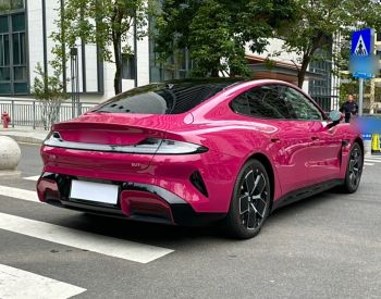 Xiaomi SU7 
