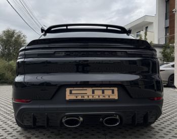 Porsche Cayenne TURBO GT