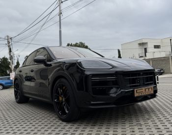 Porsche Cayenne TURBO GT