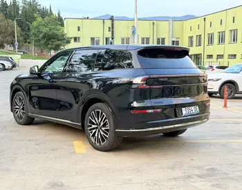 Changan Nevo Q07 215 Flagship