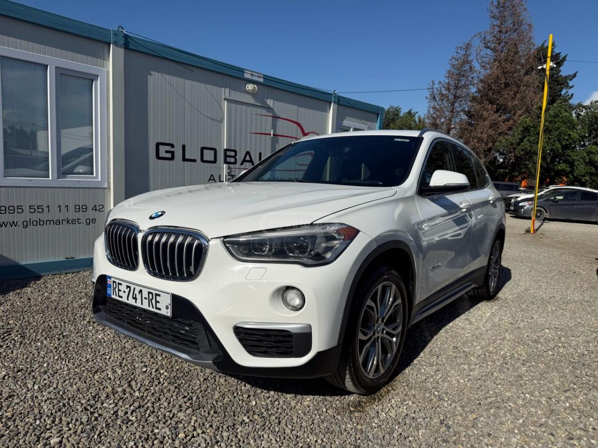 BMW X1