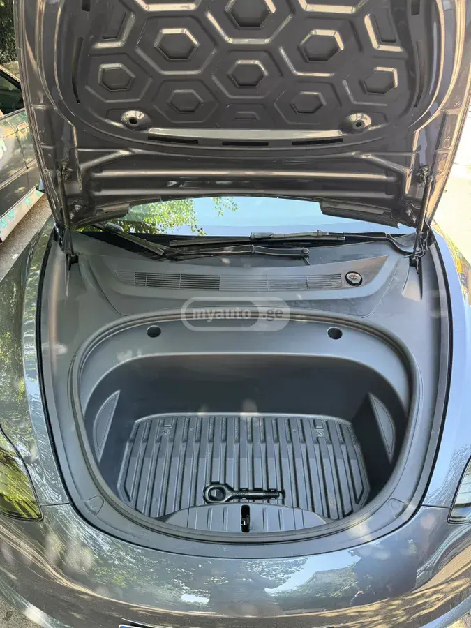 Tesla Model 3, миниатюра 9