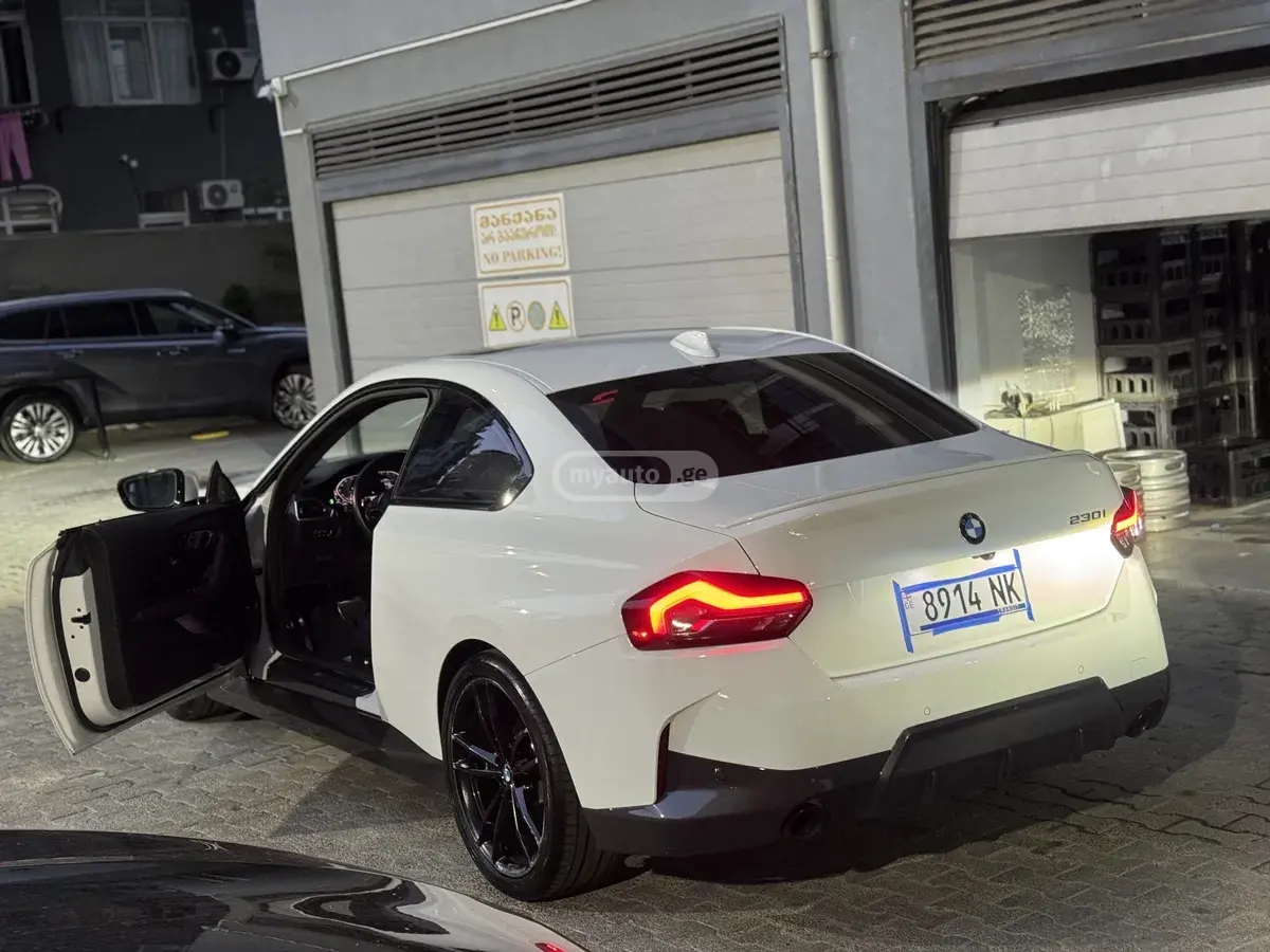 BMW 230i, миниатюра 10