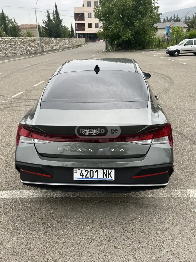 Hyundai Elantra, миниатюра 9