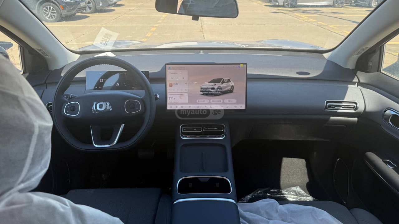 Changan Nevo Q05