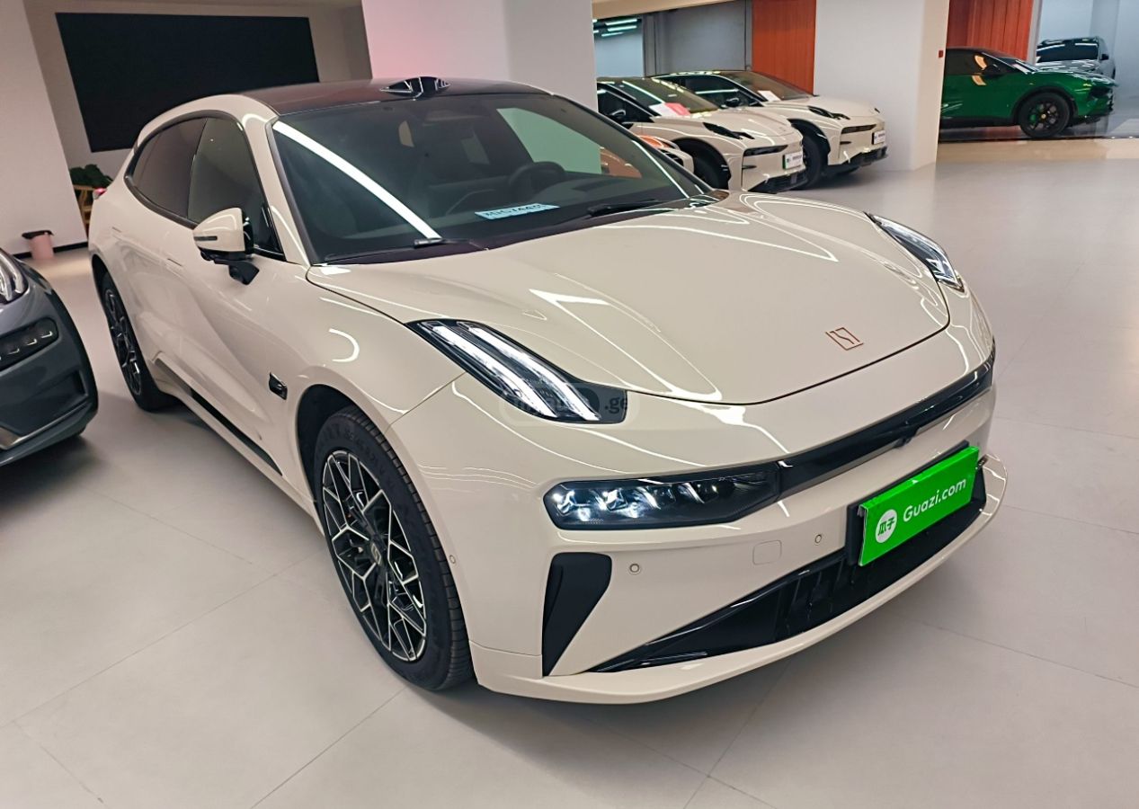 Zeekr 001