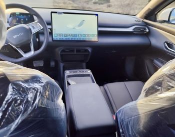 BYD E7 
