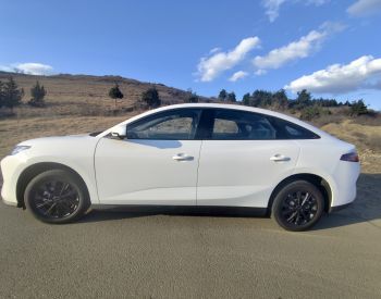 BYD E7 