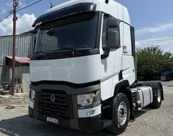 Renault Premium