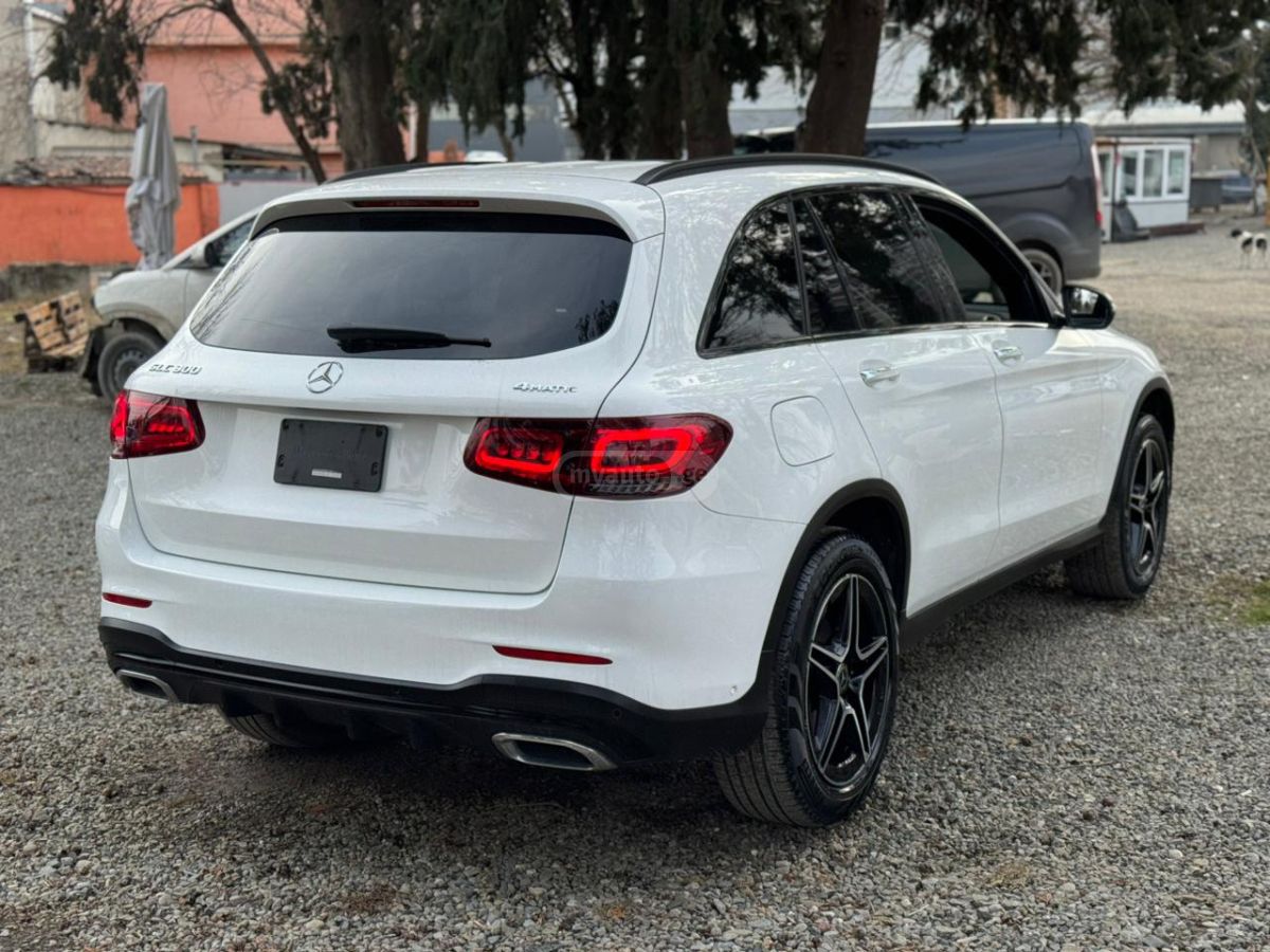Mercedes-Benz GLC 300