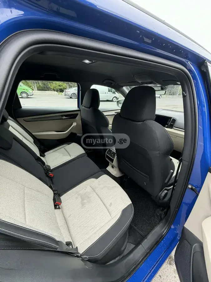 Skoda Karoq, миниатюра 12
