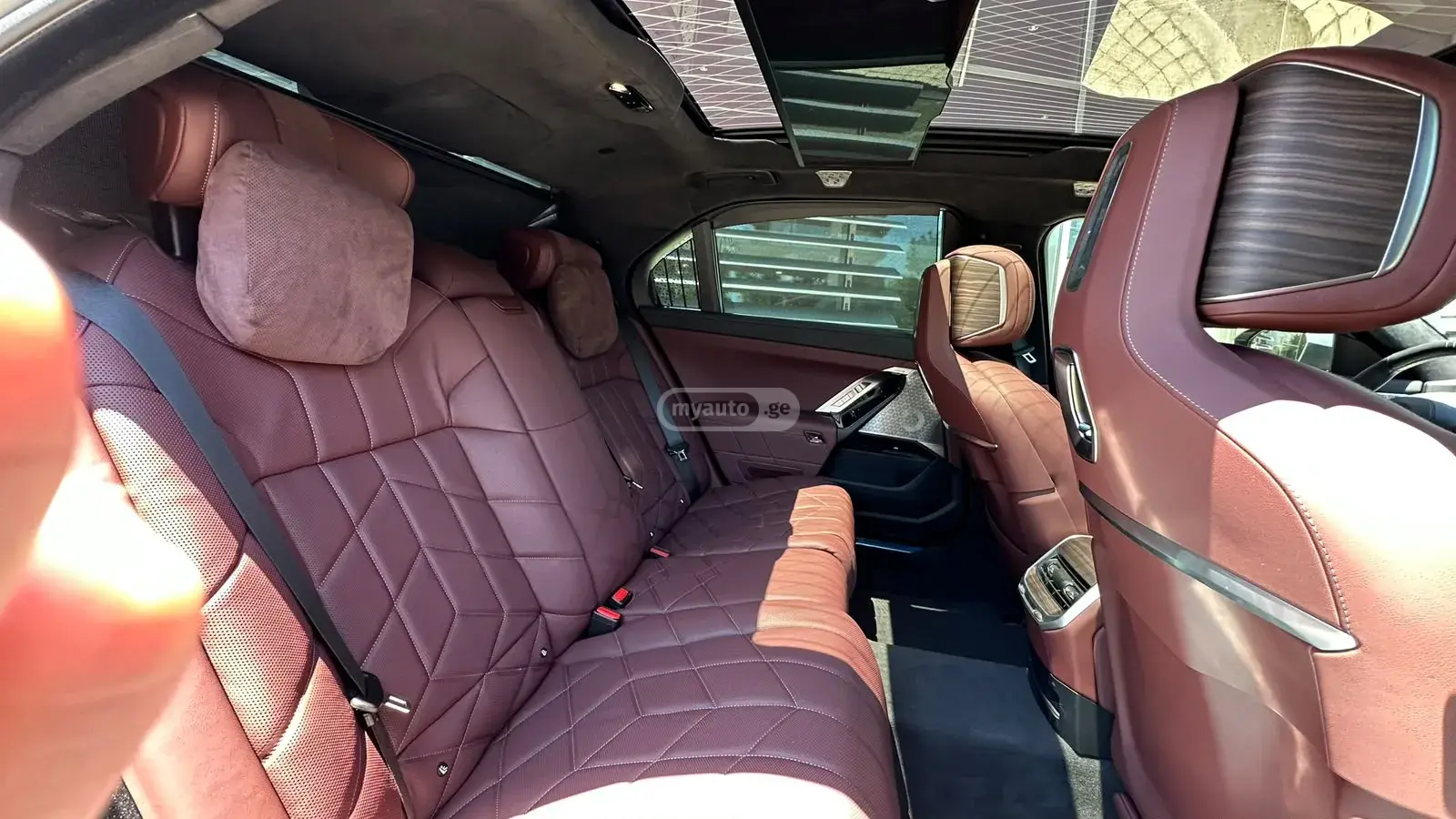 BMW 760 