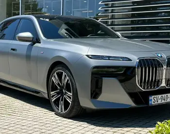 BMW 760