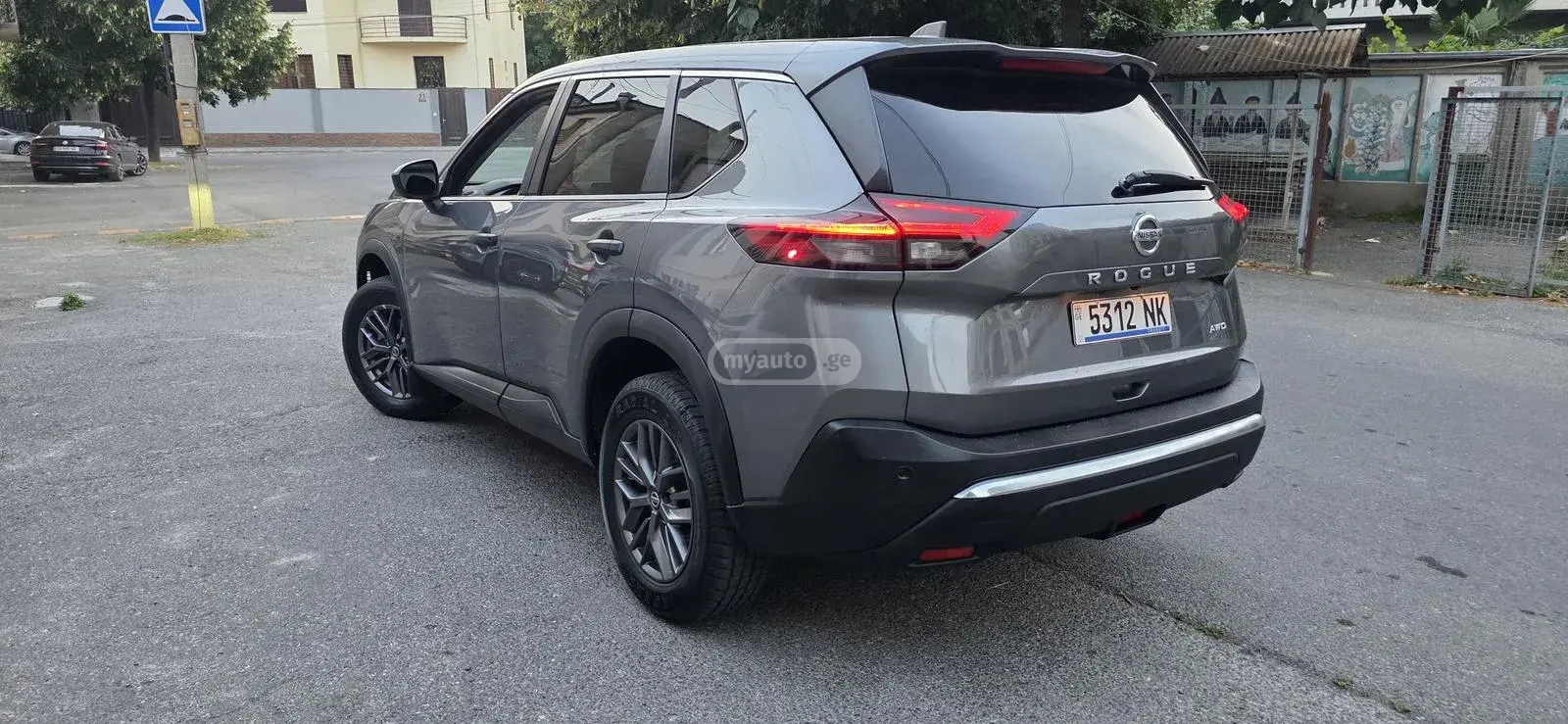 Nissan Rogue, миниатюра 7