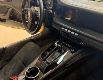 Porsche 911 Carrera 911 GTS