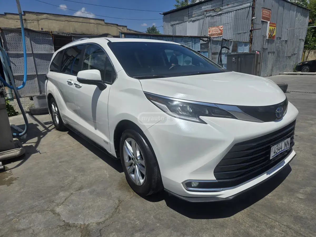 Toyota Sienna, миниатюра 3