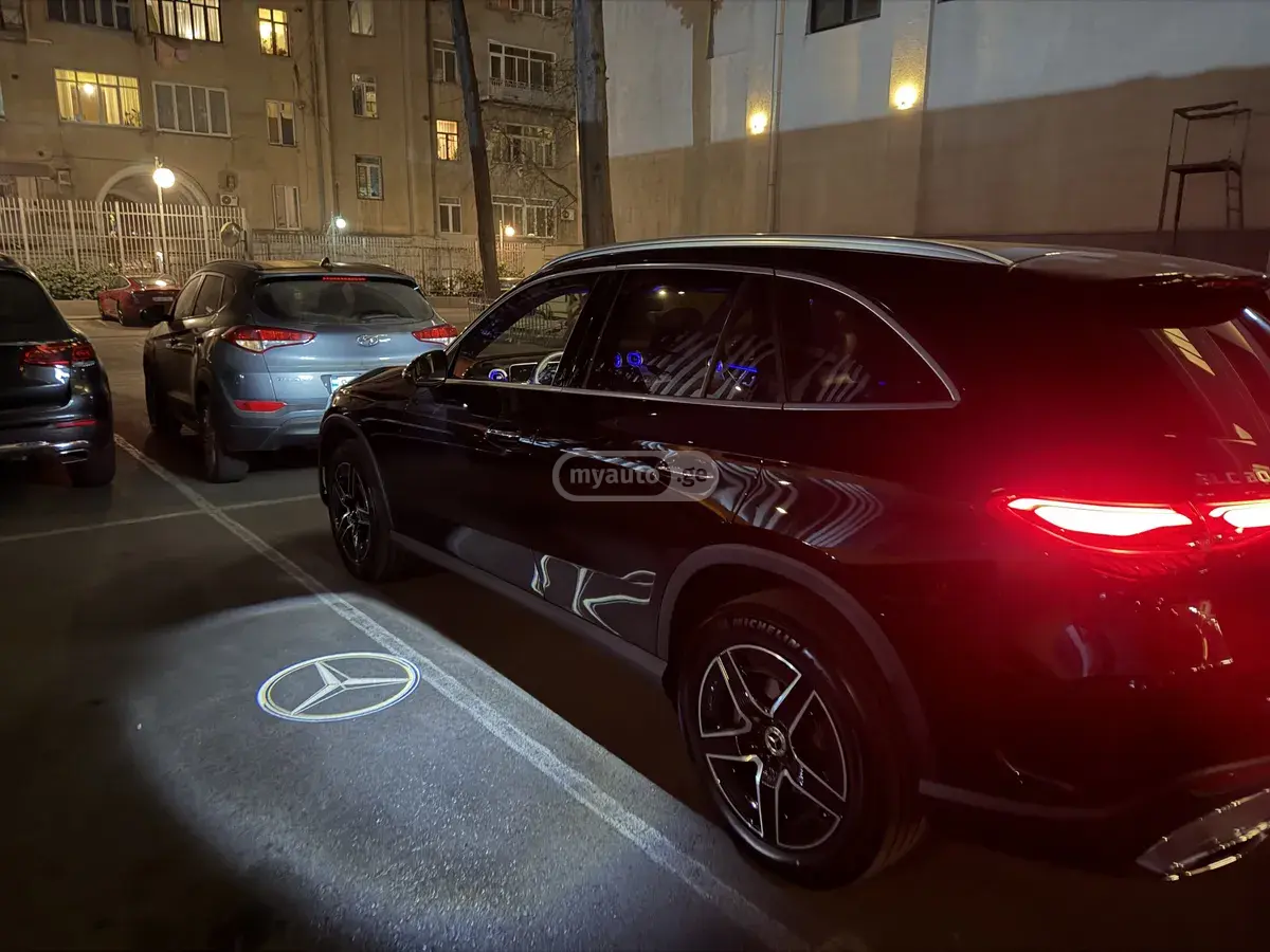 Mercedes-Benz GLC 200