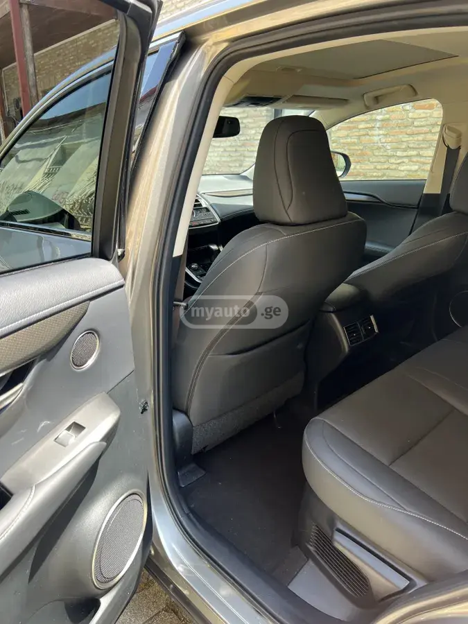 Lexus NX 300, миниатюра 7