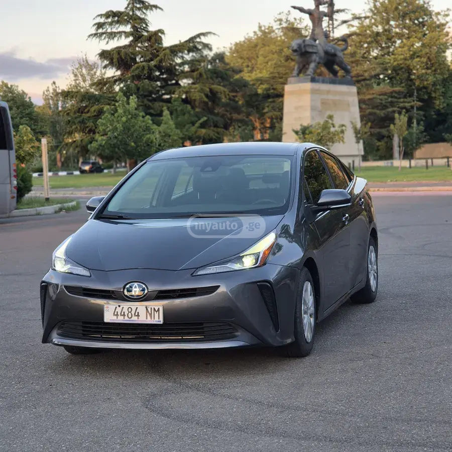 Toyota Prius, фото 1