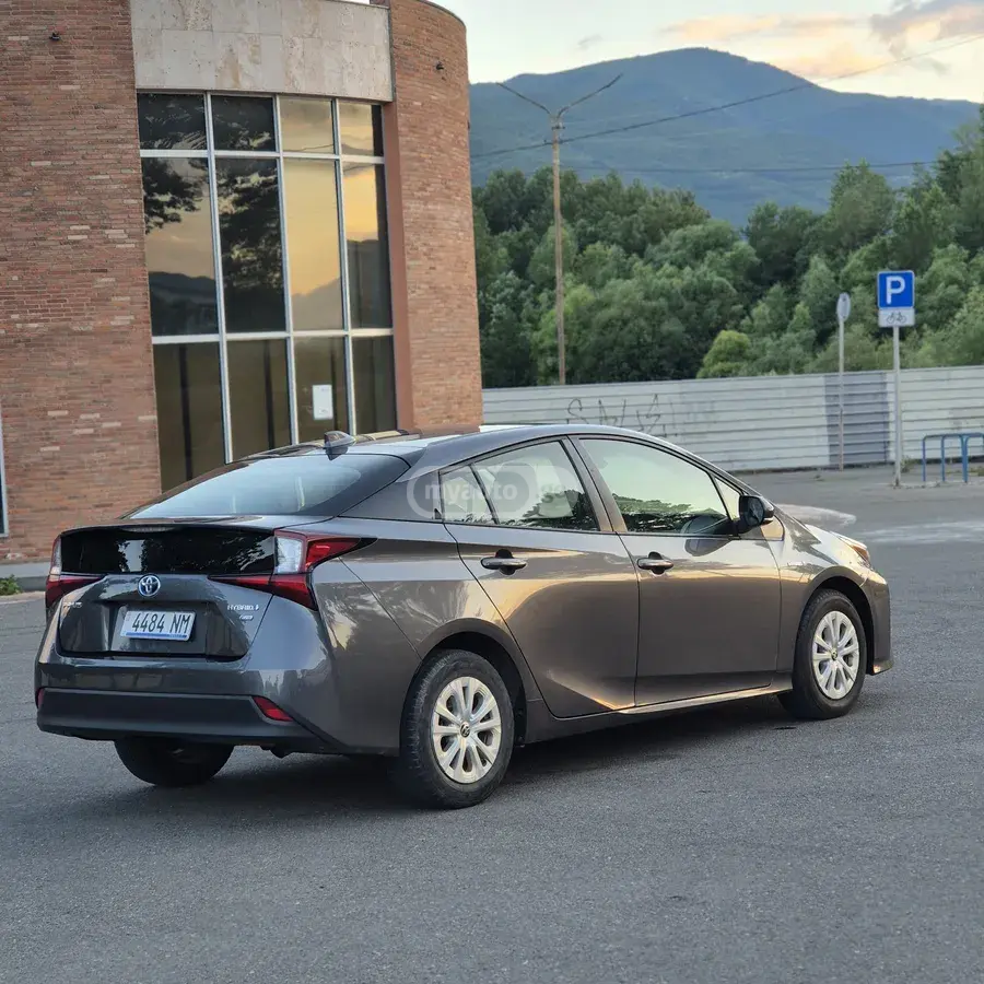 Toyota Prius, миниатюра 2