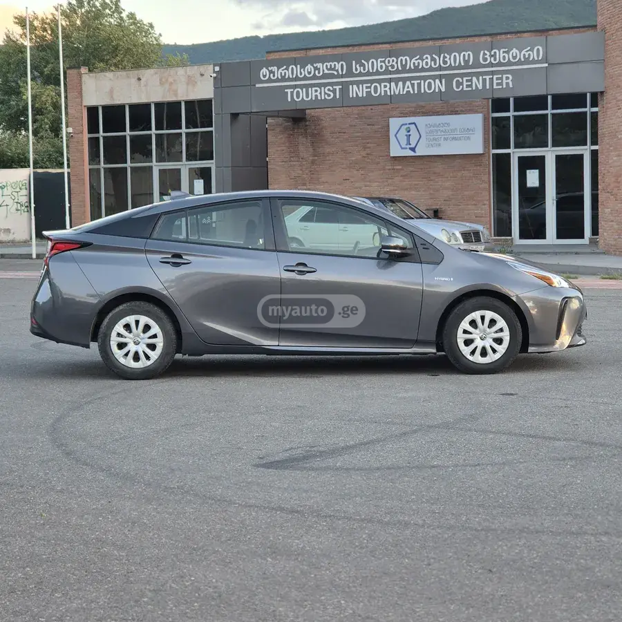 Toyota Prius, миниатюра 3